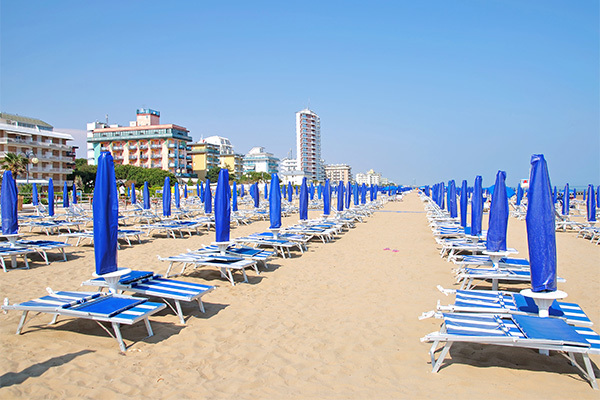 HOTEL BRIONI 4* - Jesolo (VE) Ottima posizione, spiaggia inclusa