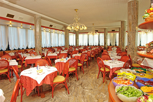 HOTEL BRIONI 4* - Jesolo (VE) Ottima posizione, spiaggia inclusa