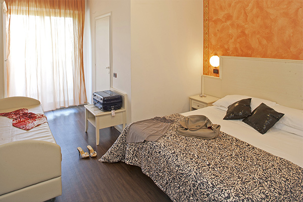 PARK HOTEL SERENA 3* - Viserbella di Rimini (RN) Ottima cucina, relax e divertimento
