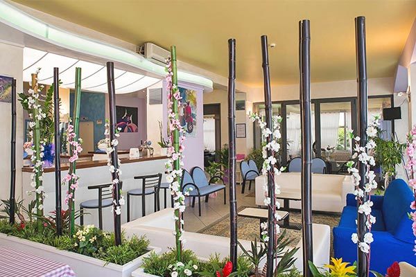 HOTEL MILANO 3* - Gatteo a Mare (FC) A 250 metri dal mare