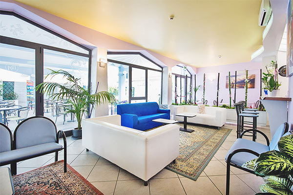 HOTEL MILANO 3* - Gatteo a Mare (FC) A 250 metri dal mare