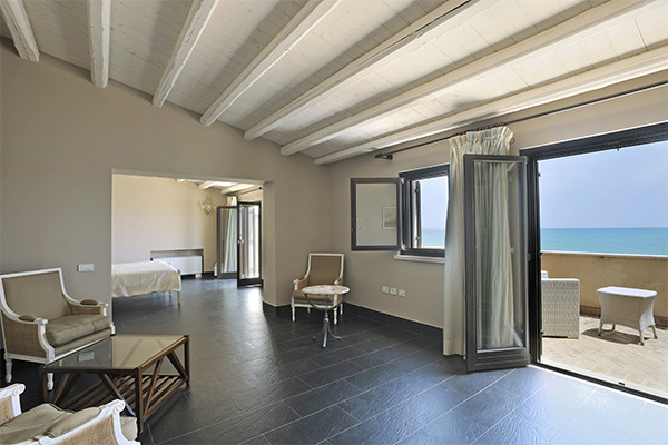 NICOLAUS CLUB PRIME FALCONARA RESORT 4* - Butera (CL) Sulla costa meridionale della Sicilia
