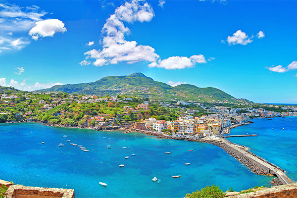 CHARME HOTEL LA VILLA TINA 3* - Ischia (NA) Luogo ideale per shopping e mare