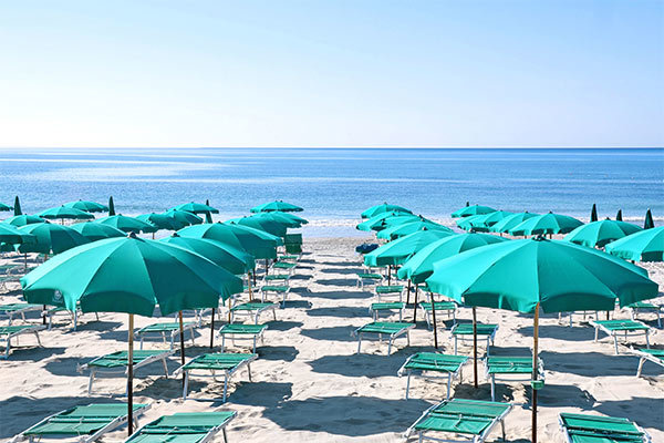 NICOLAUS FAMILY CLUB TORRE MORESCA 4* - Orosei (NU) Elegante e raffinato family hotel