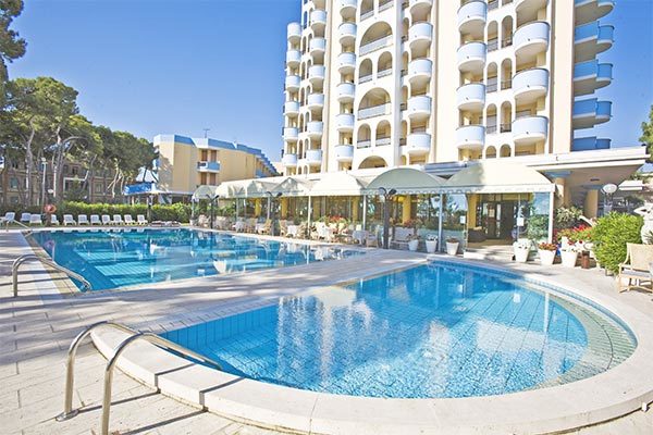HOTEL PARCO DEI PRINCIPI 4* - Giulianova (TE) Eccellenza alberghiera fronte mare