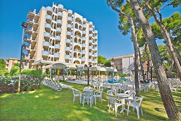 HOTEL PARCO DEI PRINCIPI 4* - Giulianova (TE) Eccellenza alberghiera fronte mare