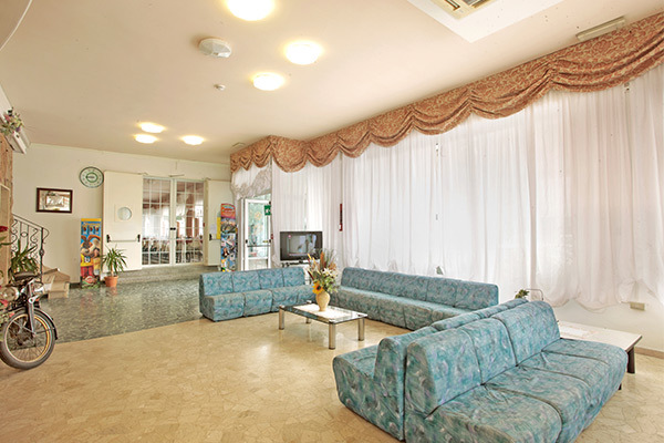 CLUB HOTEL AURELIO & ERITREA 3* - Cesenatico (FC) Elegante struttura fronte mare