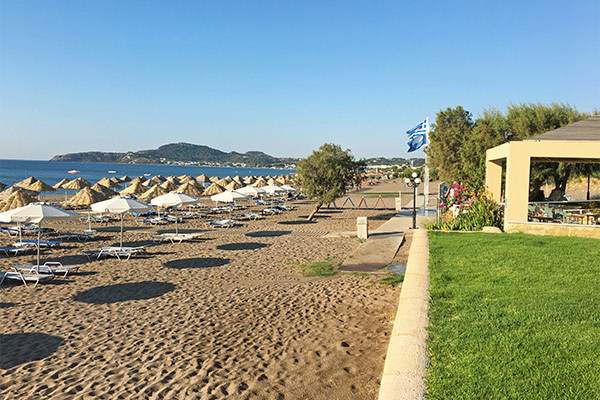 NICOLAUS CLUB BLUE SEA BEACH RESORT 4*S - Kalithea (Rodi - Grecia) Resort di qualità su una suggestiva spiagga