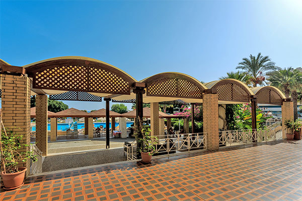 NICOLAUS CLUB BLUE SEA BEACH RESORT 4*S - Kalithea (Rodi - Grecia) Resort di qualità su una suggestiva spiagga