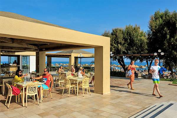 NICOLAUS CLUB BLUE SEA BEACH RESORT 4*S - Kalithea (Rodi - Grecia) Resort di qualità su una suggestiva spiagga