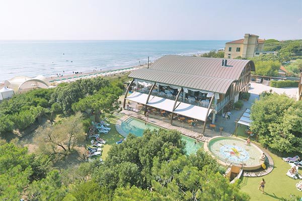 CANADO CLUB FAMILY VILLAGE 3* - Castagneto Carducci (LI) Tra la macchia mediterranea e il mare