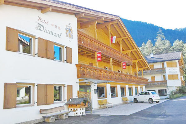 CHALET HOTEL DIAMANT 3* - San Martino in Badia (BZ) Soggiorno in Val Pusteria