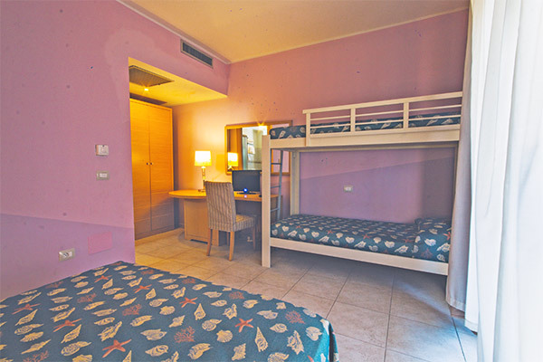 VILLAGGIO COSTA BLU 3* - Sellia Marina (CZ) In una pineta di 10.000 mq