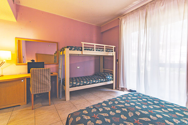 VILLAGGIO COSTA BLU 3* - Sellia Marina (CZ) In una pineta di 10.000 mq