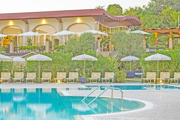 FALKENSTEINER LAKE GARDA 4* - Moniga del Garda (BS) Con piscina panoramica