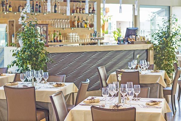 FALKENSTEINER LAKE GARDA 4* - Moniga del Garda (BS) Con piscina panoramica