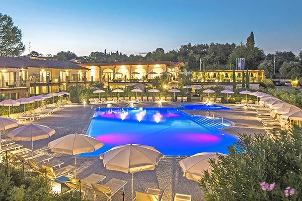 FALKENSTEINER LAKE GARDA 4* - Moniga del Garda (BS) Con piscina panoramica