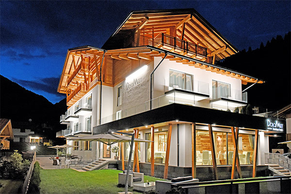 DOLOMEET BOUTIQUE HOTEL 4* - Pinzolo (TN) Hotel di charme nel cuore delle Dolomiti