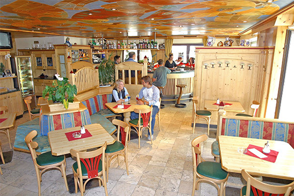 PICCOLO HOTEL GURSCHLER 3*S - Senales (BZ) Ai piedi del ghiacciaio della Val Senales