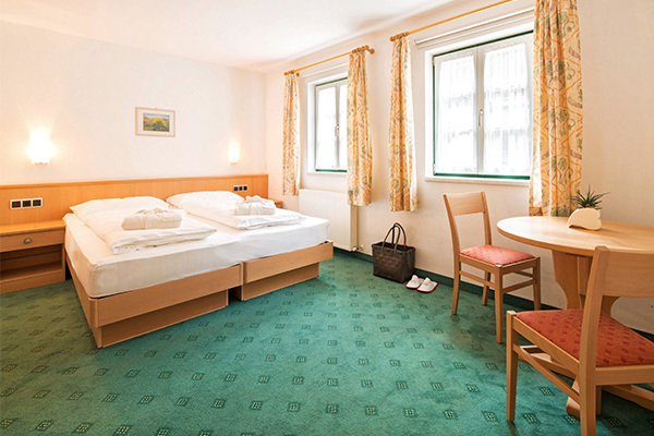 PICCOLO HOTEL GURSCHLER 3*S - Senales (BZ) Ai piedi del ghiacciaio della Val Senales