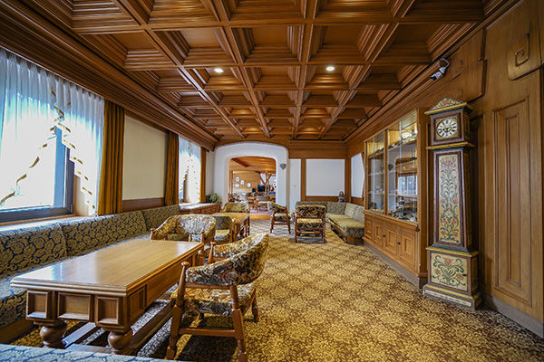 In Val di fassa, a 800 metri dalle piste da sci