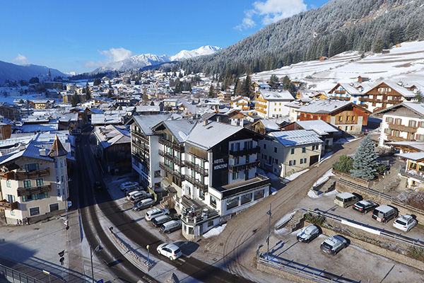 In Val di fassa, a 800 metri dalle piste da sci