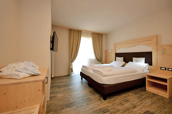 PARK HOTEL AVISIO 4* - Soraga (TN) Adatto per le famiglie, in centro
