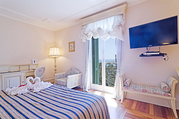 HOTEL DE PARIS 4* - Sanremo (IM) A pochi passi dal Casinò di Sanremo
