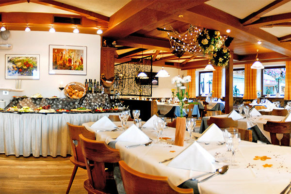 HOTEL BACHER 3* - Riva di Tures (BZ) Un'oasi di benessere tra le montagne