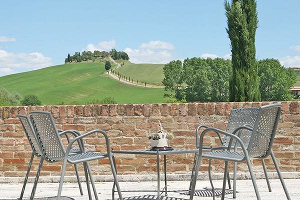 HOTEL MORE DI CUNA 3* - Monteroni d'Arbia (SI) Storia, paesaggi e tradizioni