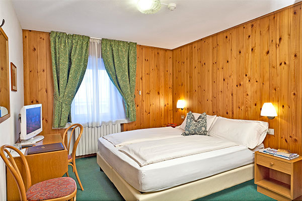 HOTEL LIVIGNO 3* - Livigno (SO) Tradizione e ospitalitA' a Livigno