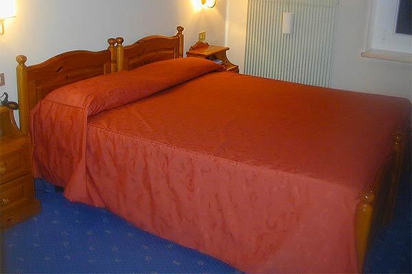 SPORT HOTEL PADOLA 3* - Comelico Superiore (BL) Immerso nella natura in Val Comelico