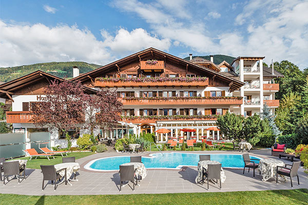 HOTEL DER FINKENHOF 3*S - Scena - Merano (BZ) In posizione panoramica