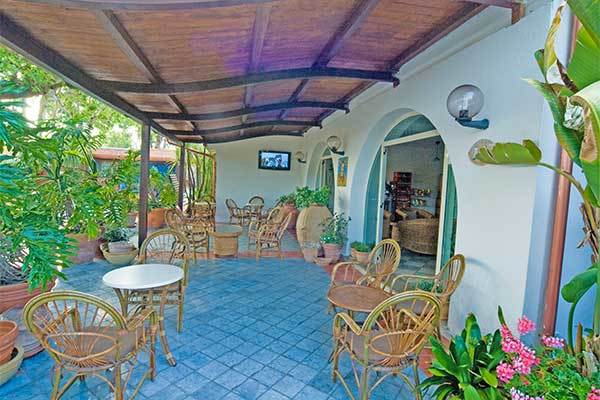 GIALPI FAMILY VILLAGE VELIA 3* - Casal Velino (SA) Immerso in 30.000 mq di verde, nel Cilento