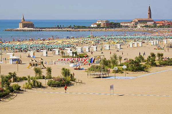 Fronte mare, noleggio biciclette incluso