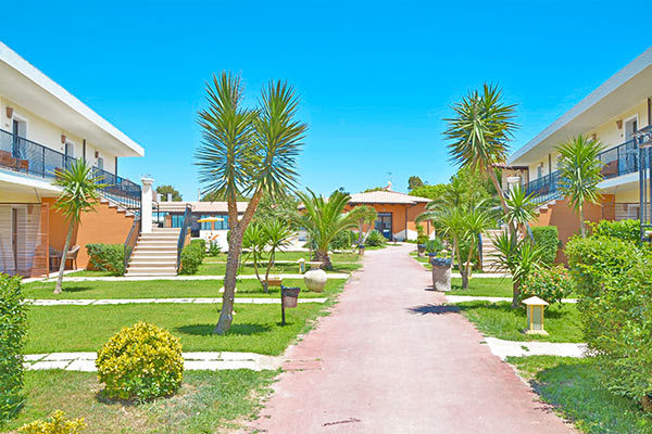 BAIA DEI GIGLI 4* - Isola Capo Rizzuto (KR) Hotel a 400 metri dalla spiaggia