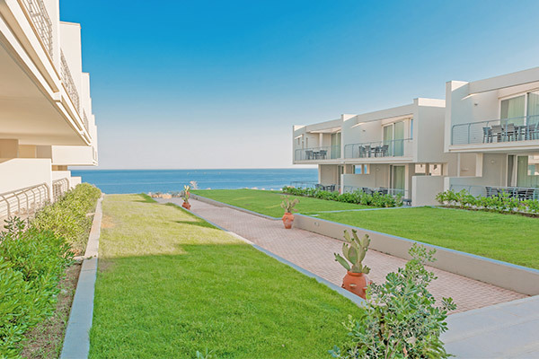 19 RESORT 4* - Santa Cesarea Terme (LE) Resort nel cuore del Salento