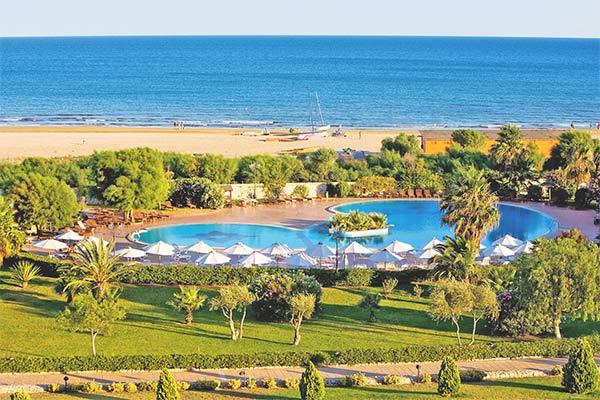 HOTEL CLUB CONTE DI CABRERA 4* - Modica (RG) Suggestivo hotel a due passi dal mare