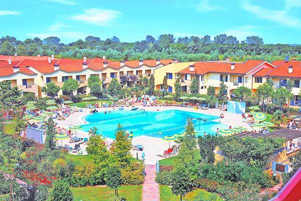 APARTHOTEL MARCO POLO RESORT - Bibione (VE) A 500 metri dalla spiaggia