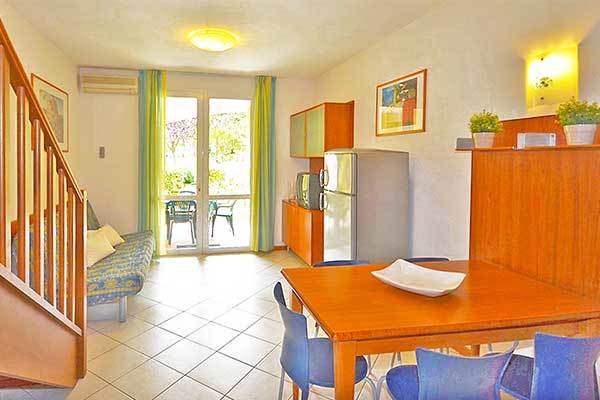 APARTHOTEL MARCO POLO RESORT - Bibione (VE) A 500 metri dalla spiaggia