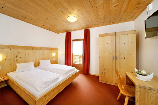 GASTHOF EDELWEISS 3* - Malles Venosta (BZ) Natura e sport in Val Venosta