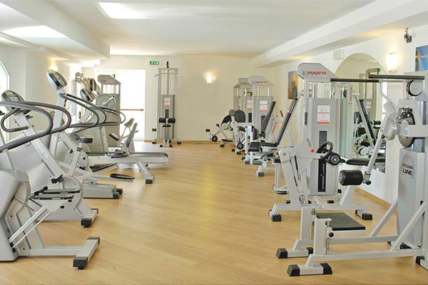HOTEL BELVEDERE & PARADISE CLUB CENTER 3*S - Fai della Paganella (TN) Area wellness di 1200 mq nel cuore delle Dolomiti