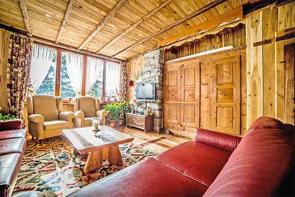 HOTEL LA TORRETTA 4* - Challand-Saint-Anselme (AO) Accoglienza familiare in location unica