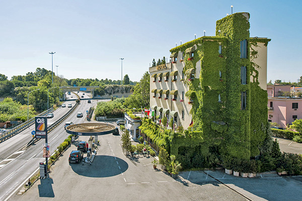 HOTEL CORSI 3* - Fiumicino (RM) Lungo la Via Aurelia a Fiumicino