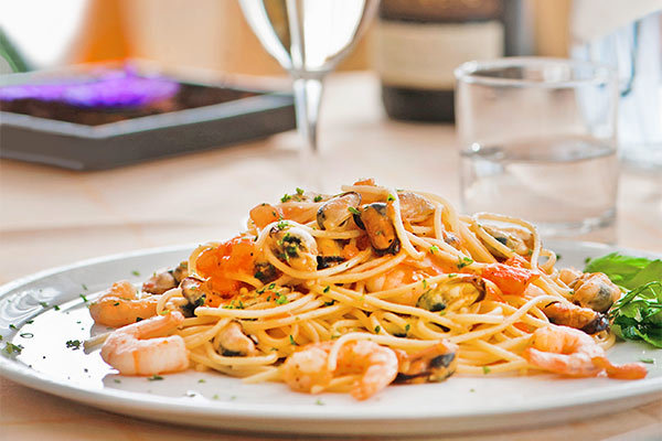 HOTEL VILLA D'ESTE 3* - Grado (GO) Hotel 3* a 250 metri dalla spiaggia