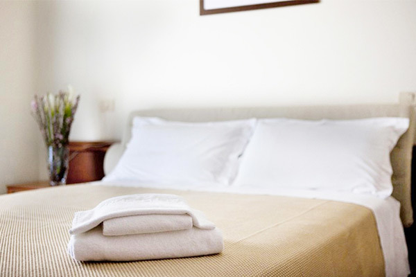 APARTHOTEL HEALTH HOUSE 4* - Desenzano del Garda (BS) Moderno Residence 4*, fino a 6 posti letto