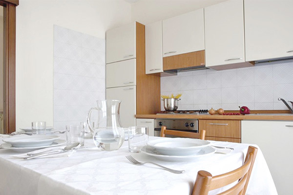 APARTHOTEL HEALTH HOUSE 4* - Desenzano del Garda (BS) Moderno Residence 4*, fino a 6 posti letto