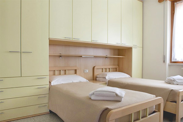 APARTHOTEL HEALTH HOUSE 4* - Desenzano del Garda (BS) Moderno Residence 4*, fino a 6 posti letto