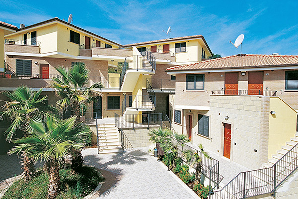RESIDENCE IL BORGO 3* - Tortoreto (TE) Residence a Tortoreto Lido