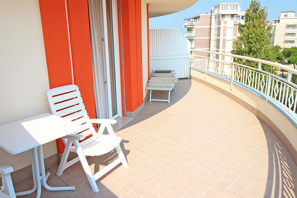 HOTEL FENICE 4* - Milano Marittima (RA) Classico e familiare, vicino al mare